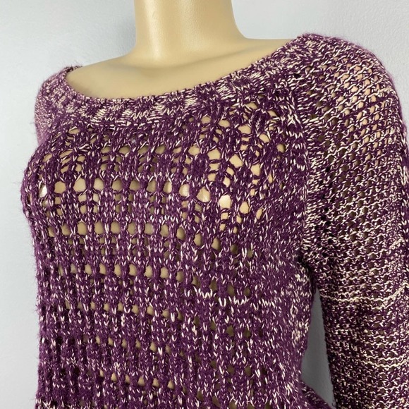 3/$35 Narciso Rodriguez Purple Knit Sweater Large - Picture 4 of 6